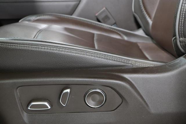 Photo of 2024 White Frost Tricoat GMC Sierra 2500