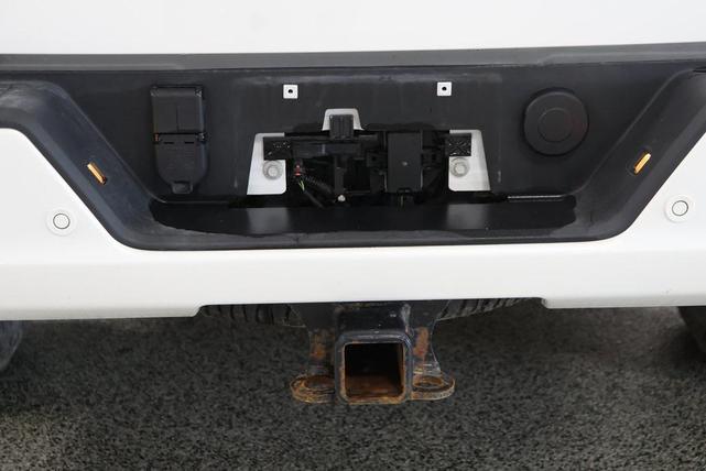 Photo of 2024 White Frost Tricoat GMC Sierra 2500