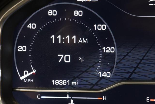 Photo of 2024 Volcanic Red GMC Sierra 1500