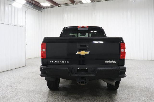 Photo of 2019 Black Chevrolet Silverado 2500