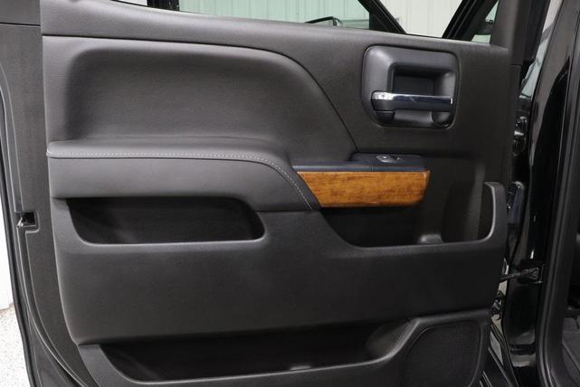 Photo of 2019 Black Chevrolet Silverado 2500