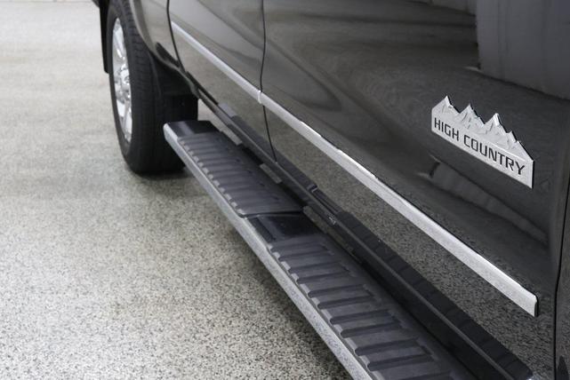 Photo of 2019 Black Chevrolet Silverado 2500