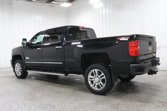 Photo of 2019 Black Chevrolet Silverado 2500