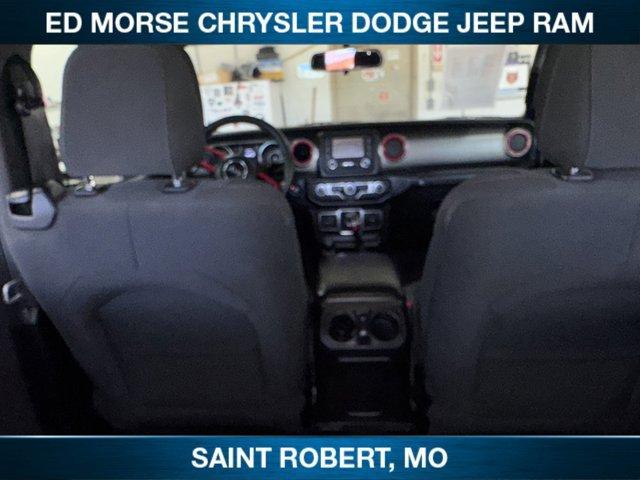 Photo of 2019 Bright White Clearcoat Jeep Wrangler