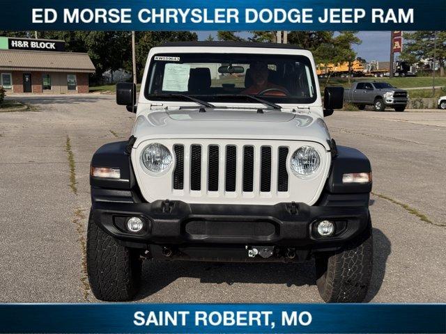 Photo of 2019 Bright White Clearcoat Jeep Wrangler