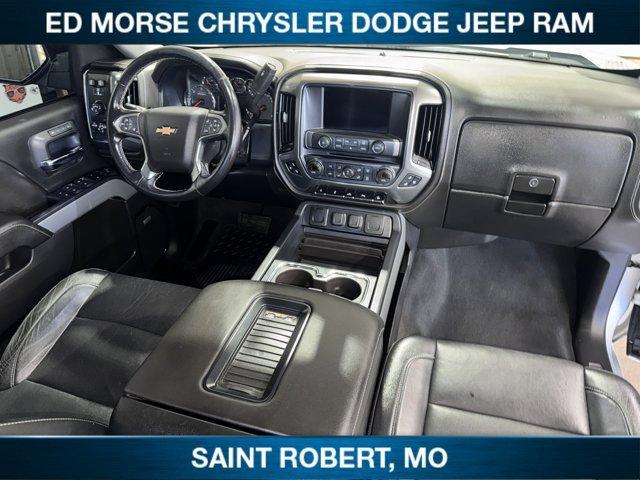 Photo of 2018 Silver Ice Metallic Chevrolet Silverado 1500
