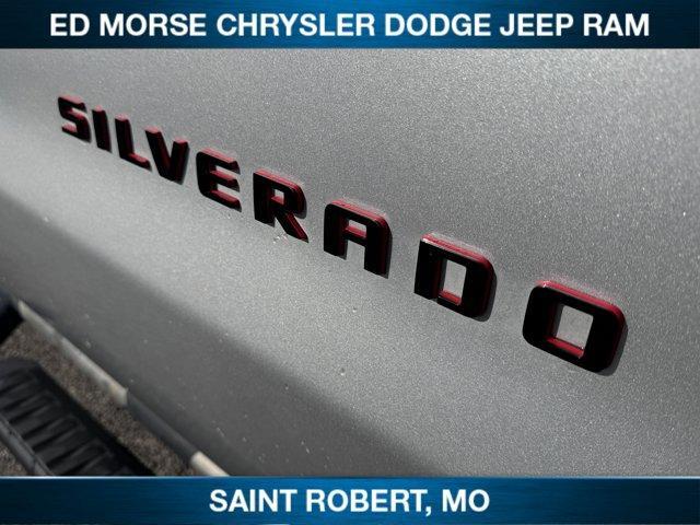 Photo of 2018 Silver Ice Metallic Chevrolet Silverado 1500
