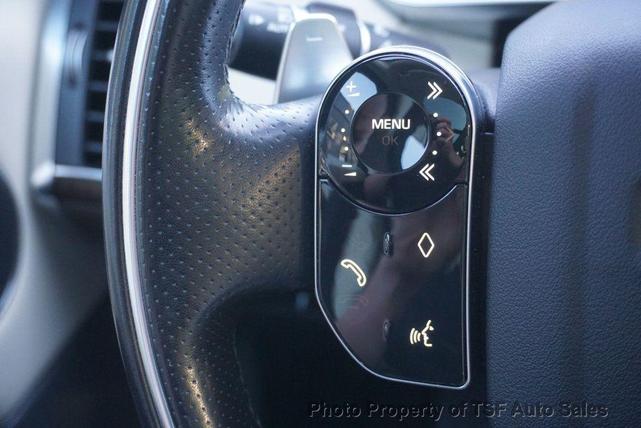 Photo of 2019 Fuji White Land Rover Range Rover Sport