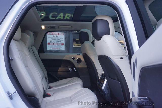 Photo of 2019 Fuji White Land Rover Range Rover Sport