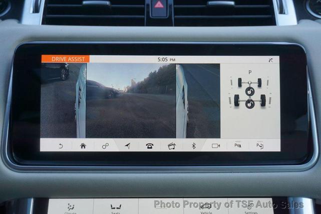 Photo of 2019 Fuji White Land Rover Range Rover Sport