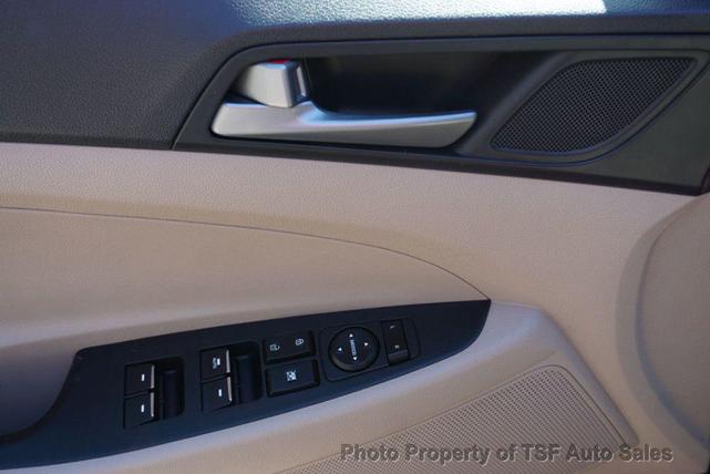 Photo of 2017 Ruby Wine Hyundai TUCSON