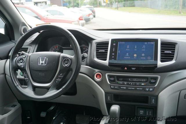 Photo of 2016 Steel Sapphire Metallic Honda Pilot