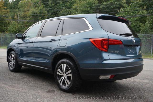 Photo of 2016 Steel Sapphire Metallic Honda Pilot