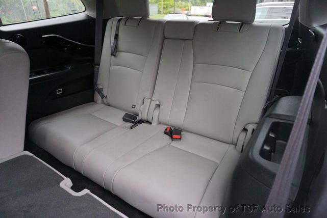 Photo of 2016 Steel Sapphire Metallic Honda Pilot
