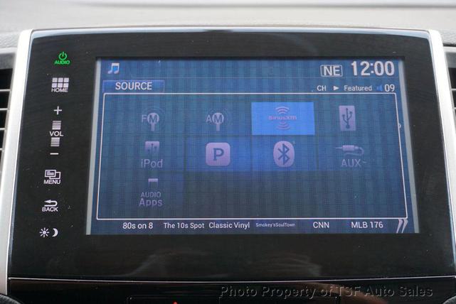 Photo of 2016 Steel Sapphire Metallic Honda Pilot