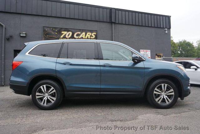 Photo of 2016 Steel Sapphire Metallic Honda Pilot