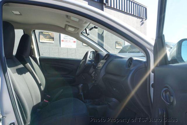 Photo of 2017 Brilliant Silver Nissan Versa