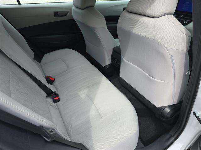 Photo of 2023 Wind Chill Pearl Toyota Corolla Cross