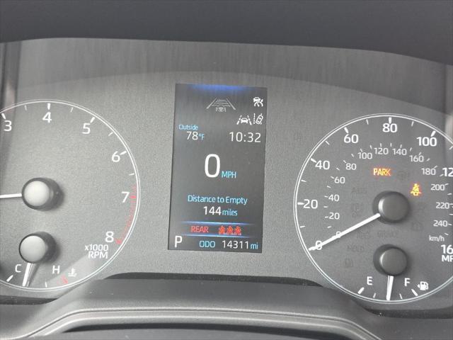Photo of 2023 Wind Chill Pearl Toyota Corolla Cross
