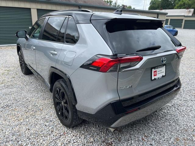 Photo of 2022 Silver Sky Metallic/Midnight Black Metallic Toyota RAV4 Hybrid