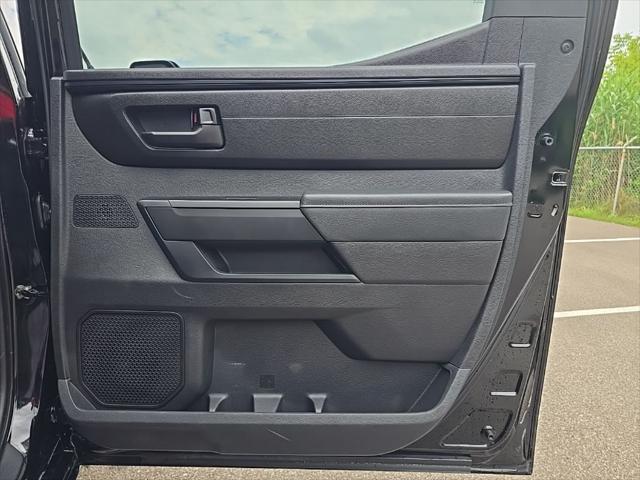 Photo of 2023 Midnight Black Metallic Toyota Tundra