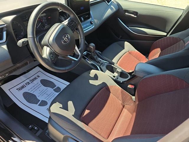 Photo of 2023 Midnight Black Metallic Toyota Corolla