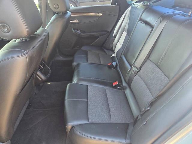 Photo of 2016 Silver Chevrolet Impala