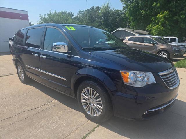 2013 Chrysler Town & Country