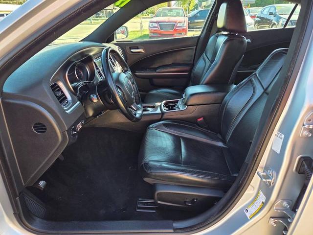 Photo of 2019 Silver Dodge Charger