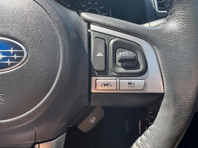 Photo of 2018 Crystal White Pearl Subaru Forester