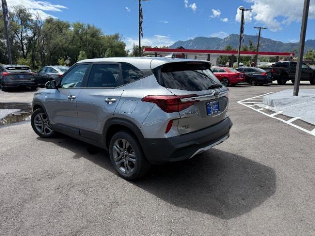 Photo of 2021 Steel Gray Kia Seltos