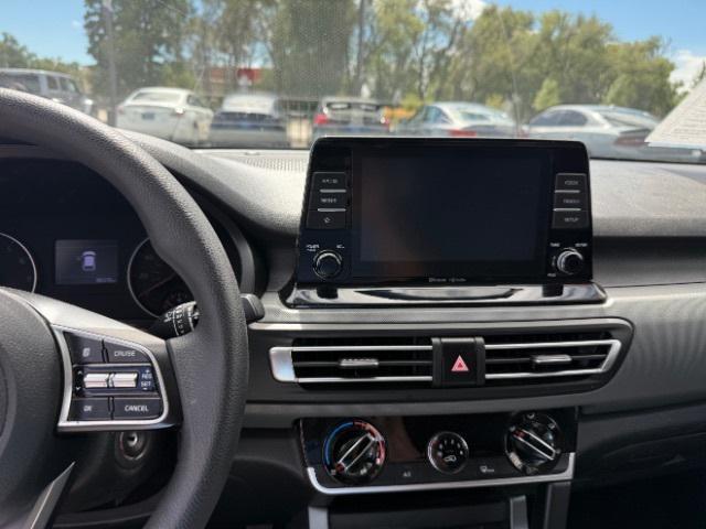 Photo of 2021 Steel Gray Kia Seltos