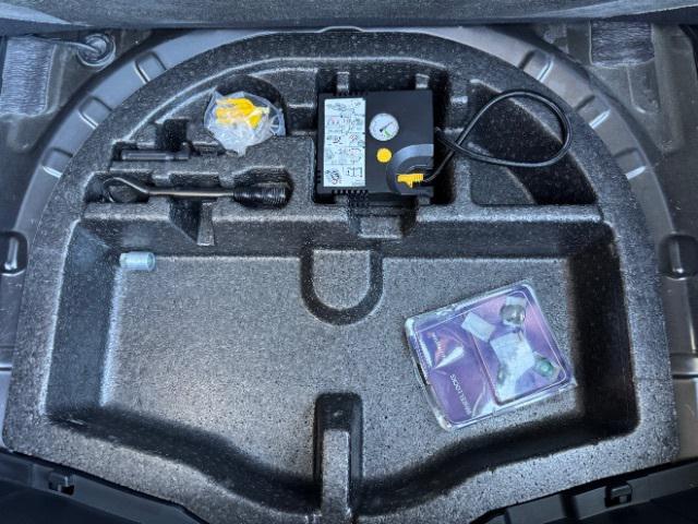 Photo of 2022 Ultra Black Hyundai Veloster N