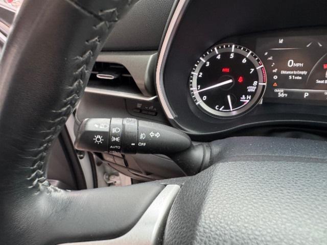 Photo of 2022 Pearl Toyota Highlander