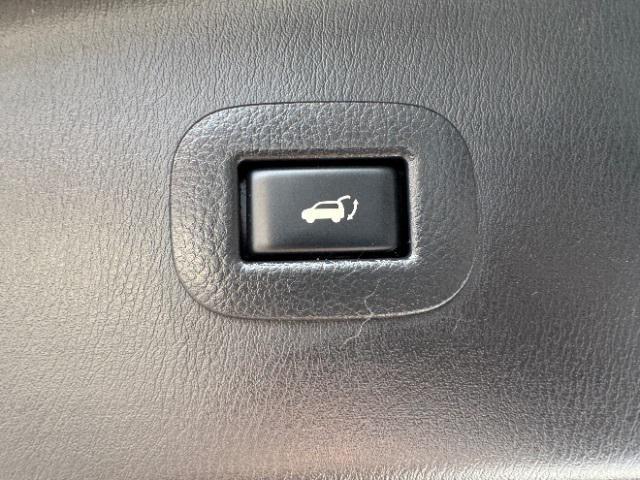 Photo of 2020 Hermosa Blue Pearl Nissan Armada