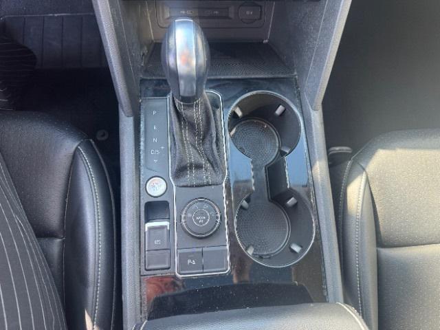 Photo of 2022 Platinum Gray Volkswagen Atlas