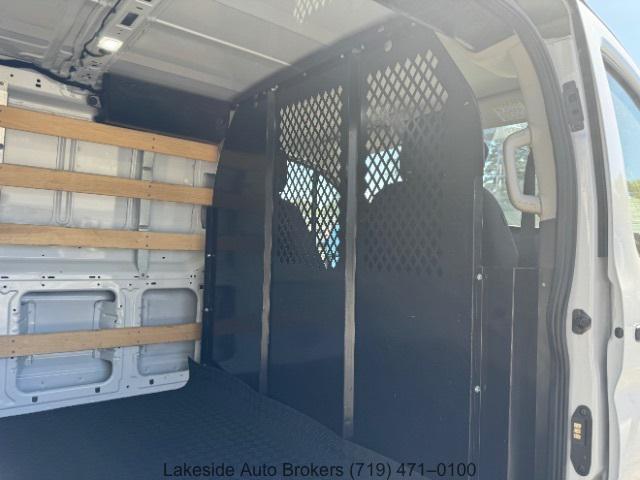 Photo of 2022 Oxford White Ford Transit-250