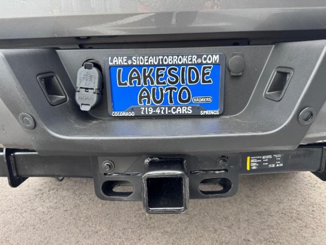 Photo of 2022 Gray Metallic Ford F-250