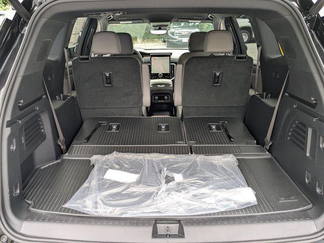 Photo of 2026 Ebony Twilight Metallic GMC Acadia