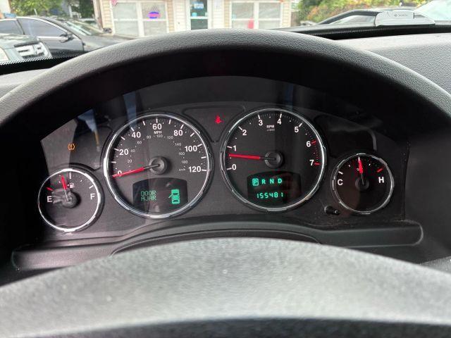 Photo of 2010 Green Jeep Liberty