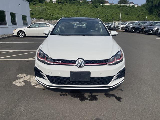 Photo of 2018  Volkswagen Golf GTI