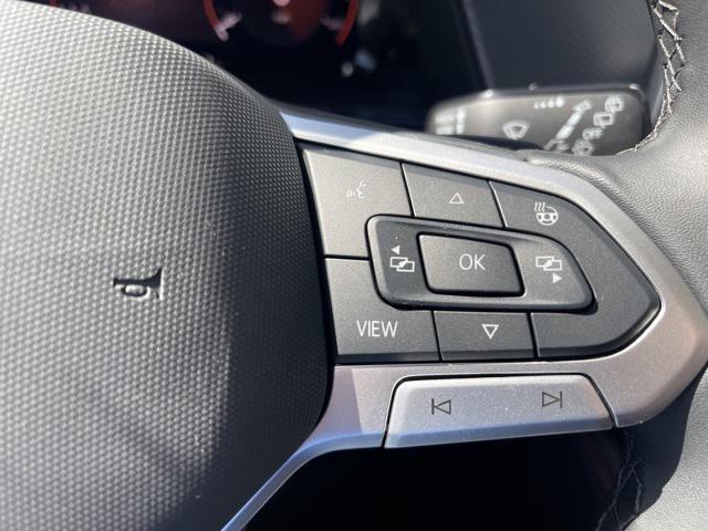 Photo of 2025 Avocado Green Pearl Volkswagen Atlas