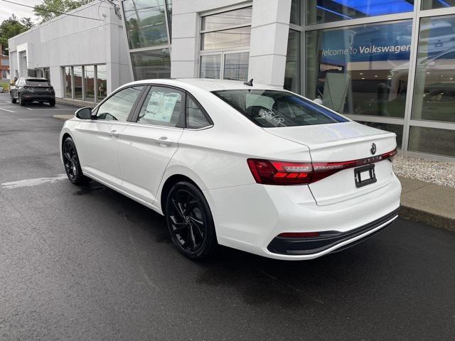 Photo of 2025 Opal White Pearl Volkswagen Jetta