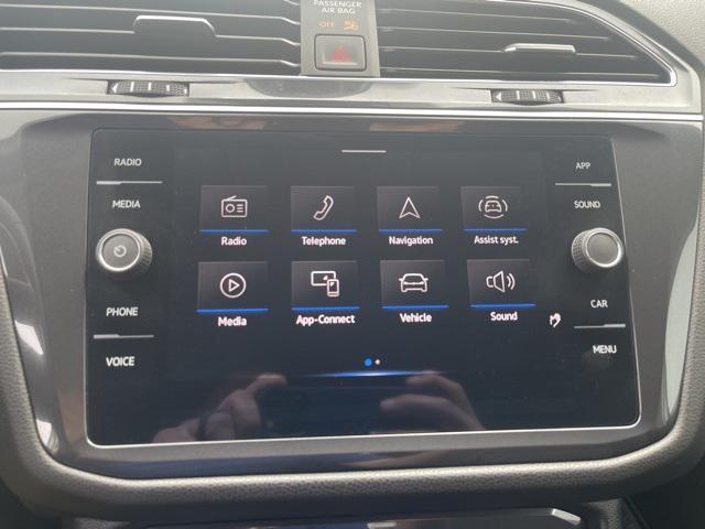 Photo of 2022 Pyrite Silver Metallic Volkswagen Tiguan