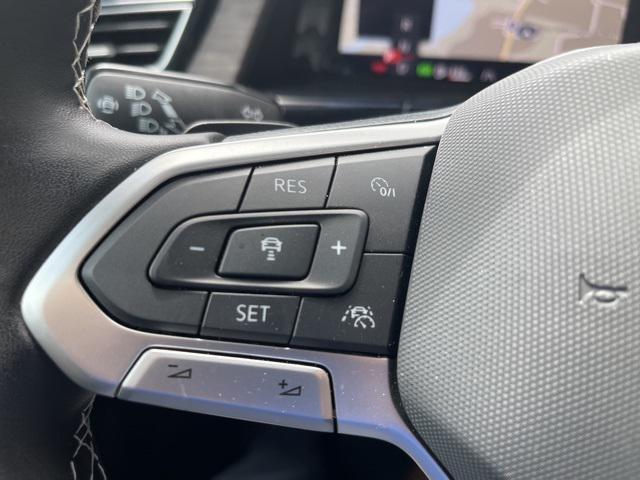 Photo of 2024 Deep Black Volkswagen Atlas
