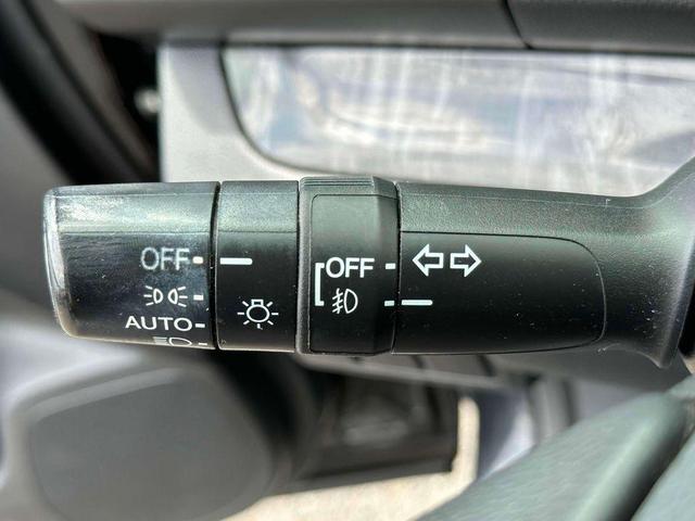 Photo of 2012 Crystal Black Pearl Honda CR-V
