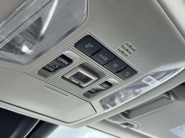 Photo of 2022 Gray Toyota RAV4