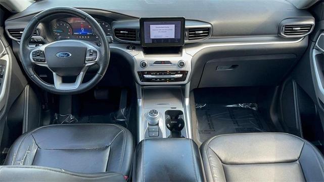 Photo of 2020 Black Metallic Ford Explorer