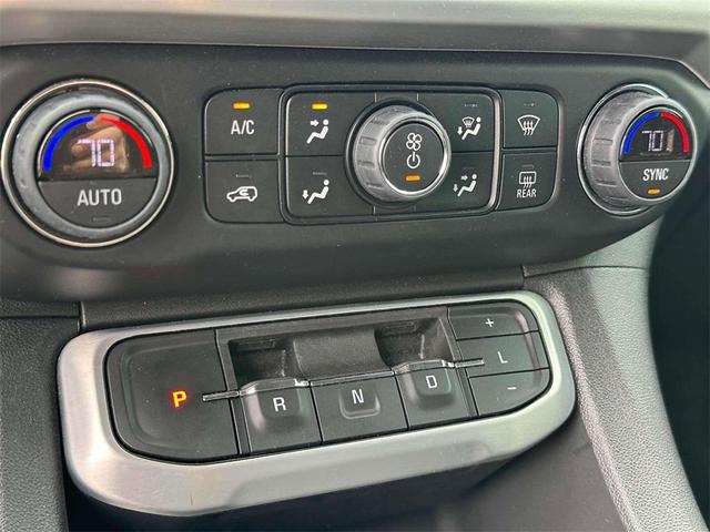 Photo of 2022 Summit White GMC Acadia