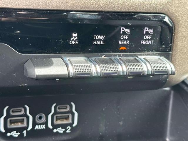Photo of 2022 Diamond Black RAM 1500